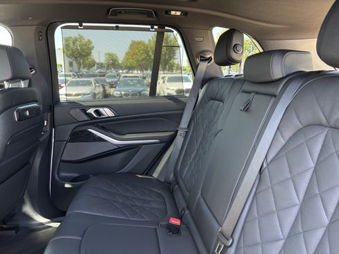 Used 2025 BMW X5 M60i w/ Executive Package AWD/4WD image 32