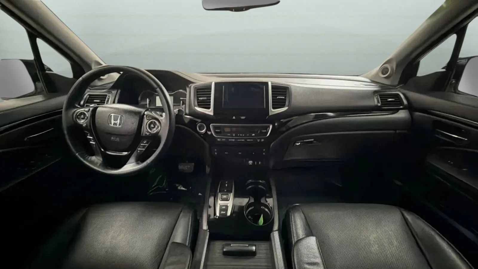 Used 2017 Honda Pilot Elite image 9