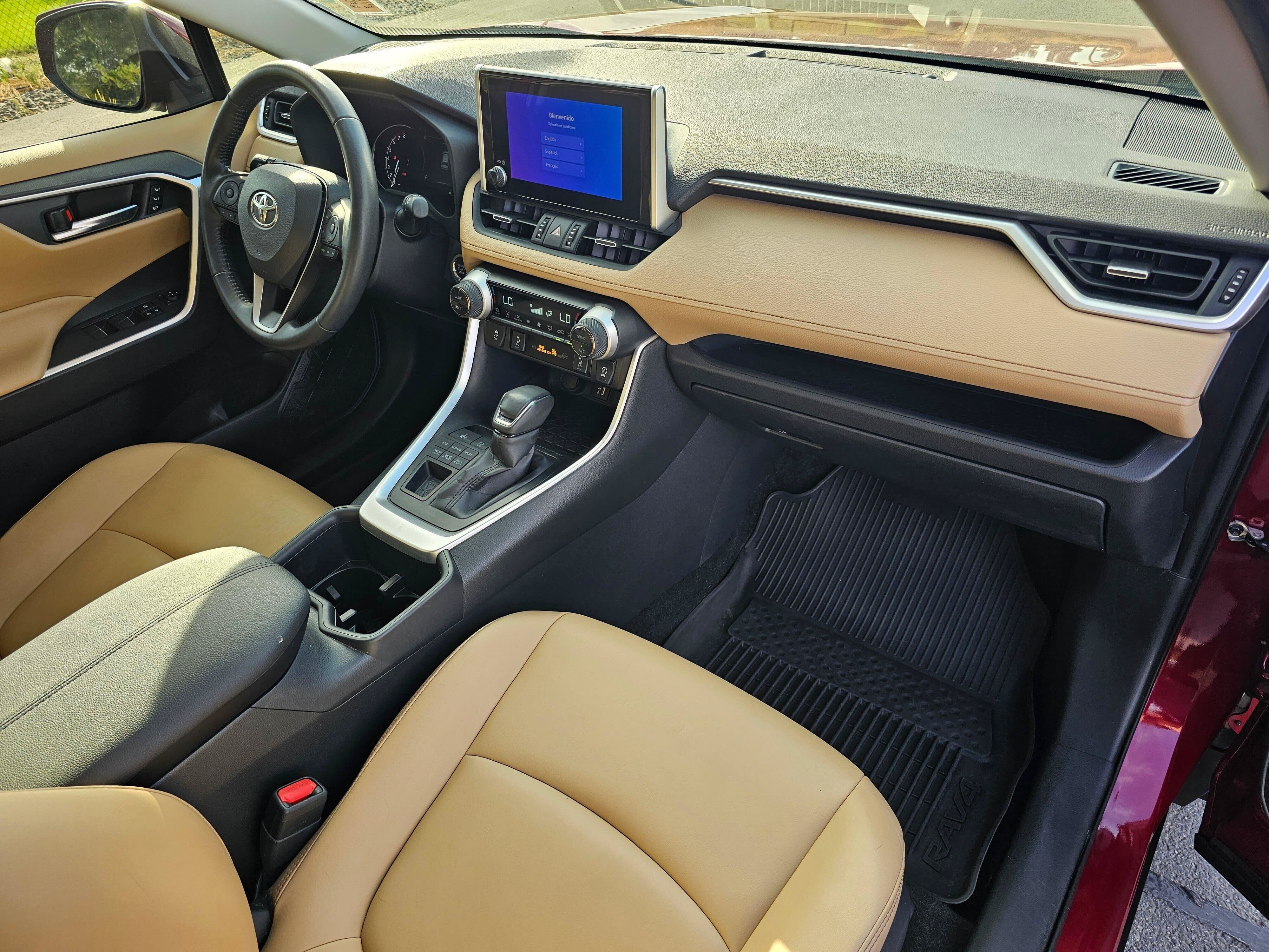 Certified 2023 Toyota RAV4 XLE Premium AWD/4WD image 11