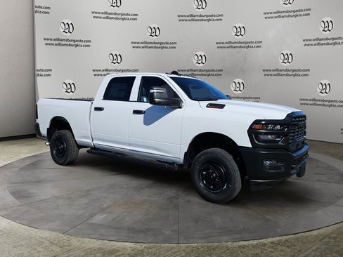 New 2026 RAM 2500 Tradesman AWD/4WD image 7