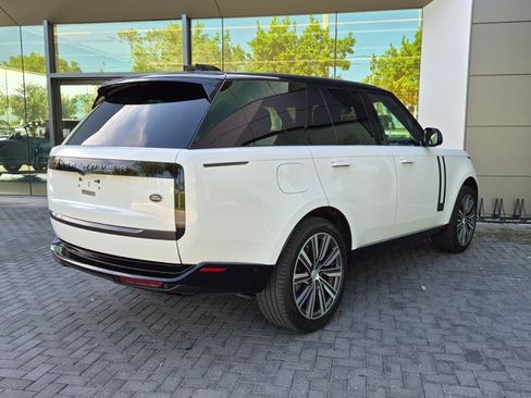 Used 2023 Land Rover Range Rover SE AWD/4WD image 5