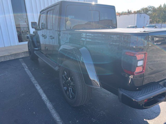 Used 2021 Jeep Gladiator Overland AWD/4WD image 9