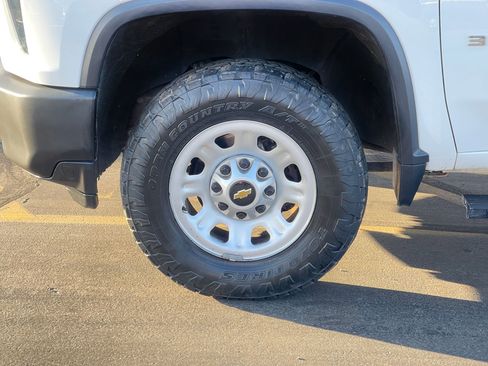 Used 2022 Chevrolet Silverado 3500 W/T w/ WT Convenience Package AWD/4WD image 31
