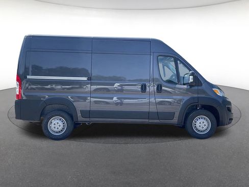 New 2025 RAM ProMaster 2500 w/ Convenience Group image 28