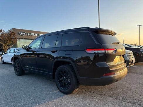 Used 2026 Jeep Grand Cherokee L 4WD image 9