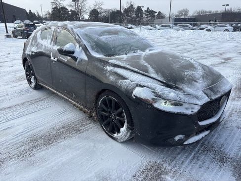 Used 2021 MAZDA MAZDA3 s image 3