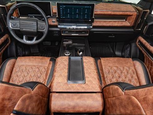 Used 2025 GMC Hummer EV 3X AWD/4WD image 2