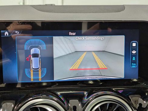 Certified 2025 Mercedes-Benz GLA 250 4MATIC image 26