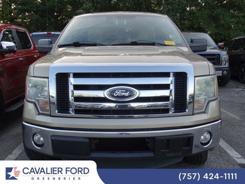Used 2011 Ford F150 XLT RWD image 2