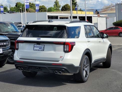 New 2026 Ford Explorer ST w/ Sun And Sound Package image 29