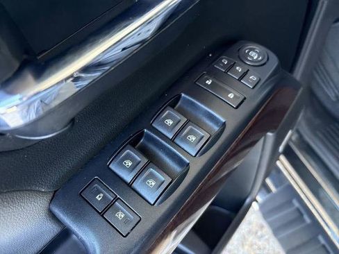 Used 2018 GMC Sierra 1500 SLT AWD/4WD image 23