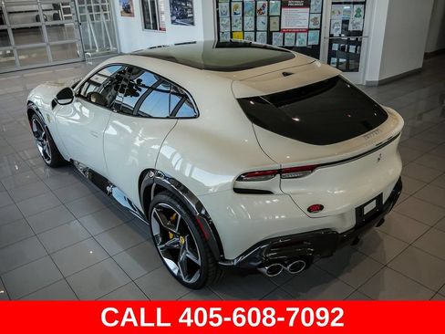 Used 2025 Ferrari Purosangue AWD/4WD image 11