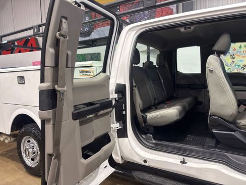 Used 2017 Ford F350 XL w/ Power Equipment Group AWD/4WD image 65