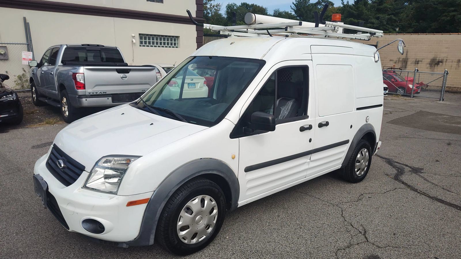 Used 2012 Ford Transit Connect XLT FWD image 6