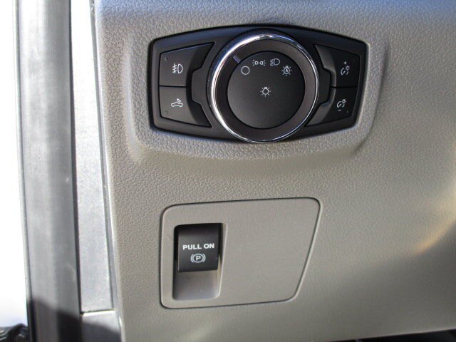 Used 2019 Ford F150 XLT w/ Trailer Tow Package AWD/4WD image 16