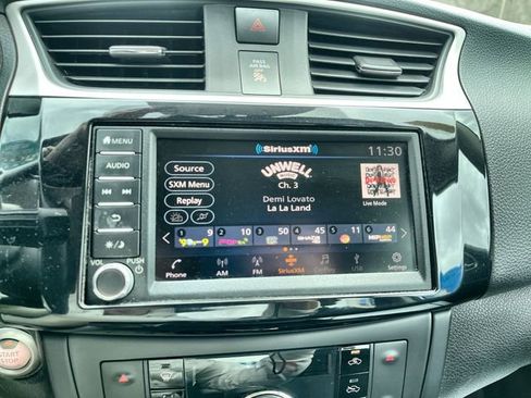 Used 2019 Nissan Sentra SV image 14