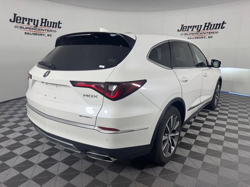 Used 2025 Acura MDX w/ Technology Package AWD/4WD image 7