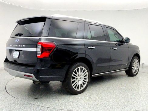 Used 2023 Ford Expedition Platinum image 5
