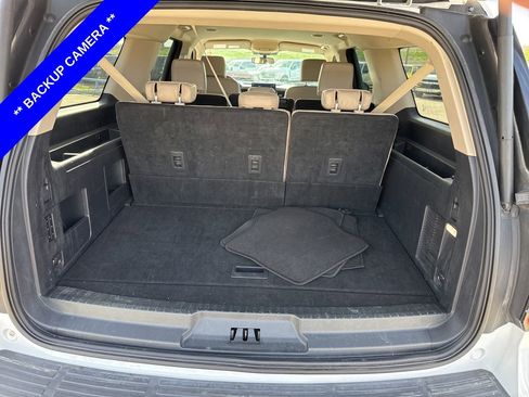 Used 2024 Ford Expedition Max XLT image 10