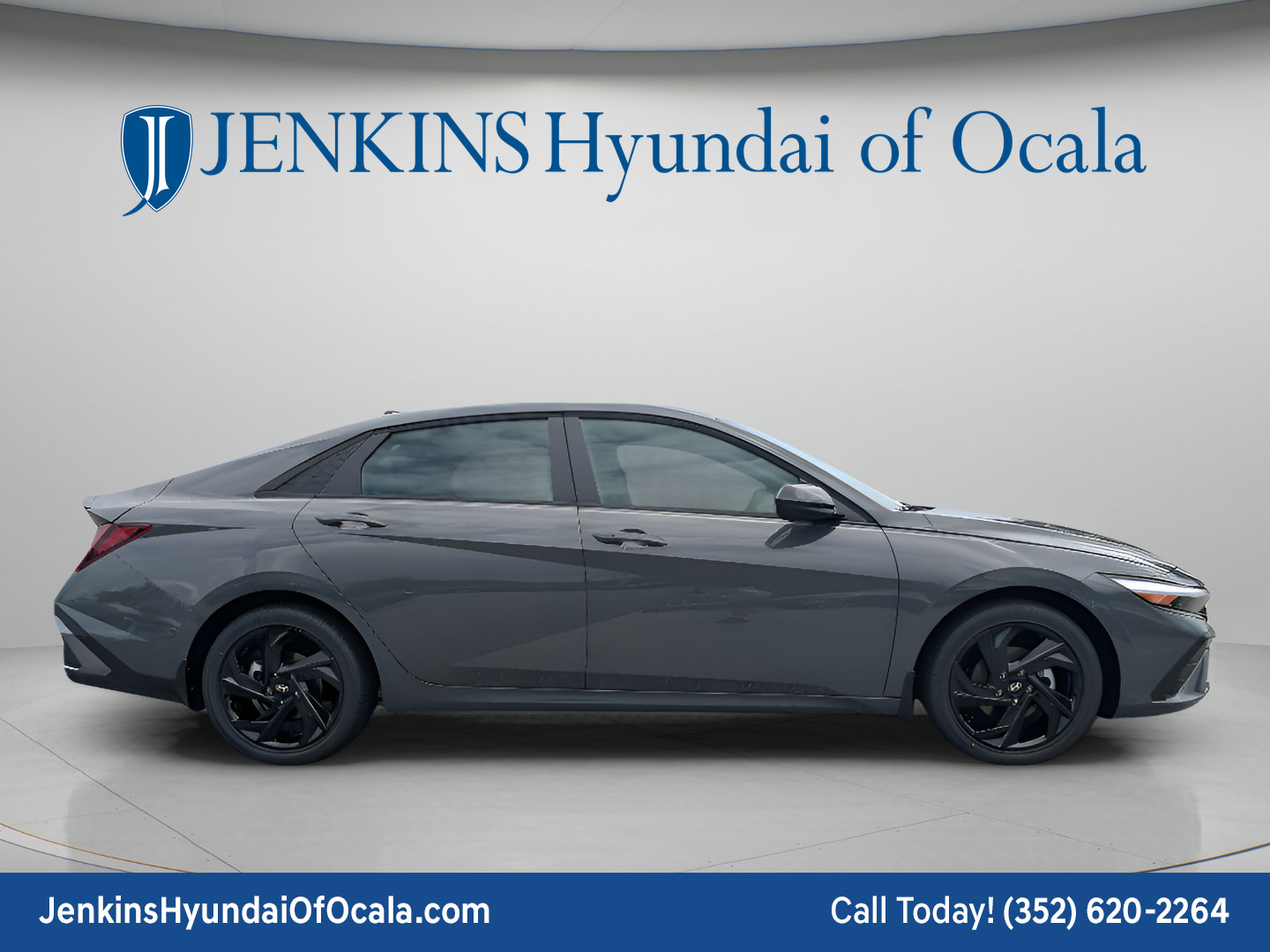 New 2026 Hyundai Elantra SEL Sport FWD image 2