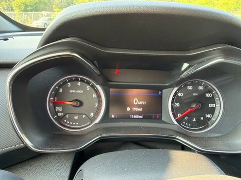 Used 2023 Chevrolet TrailBlazer ACTIV w/ Sun and Liftgate Package FWD image 10