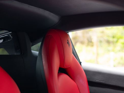 Used 2016 Ferrari 488 GTB RWD image 59