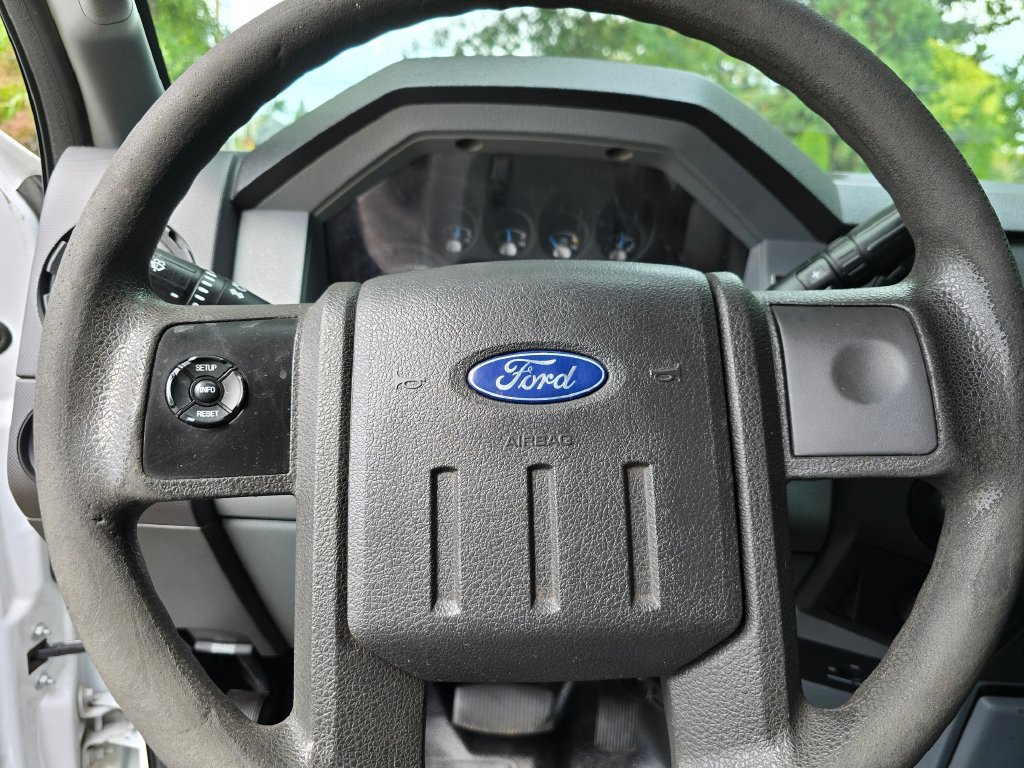 Used 2012 Ford F350 XL w/ Trailer Tow Pkg AWD/4WD image 22