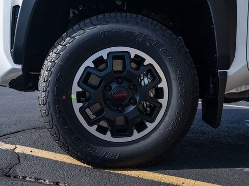 New 2025 Toyota Tacoma TRD Off-Road w/ TRD Off Road Premium Package image 8