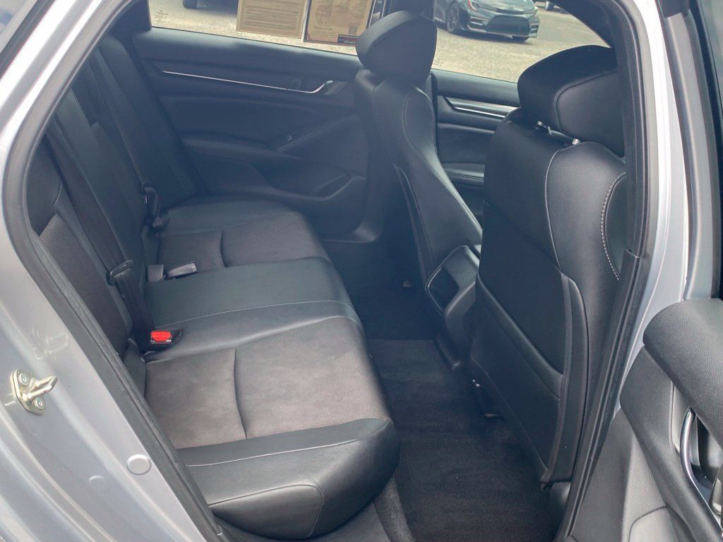 Used 2020 Honda Accord Sport image 17