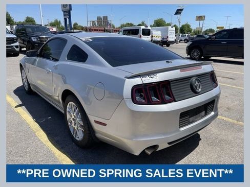 Used 2013 Ford Mustang Premium RWD image 1