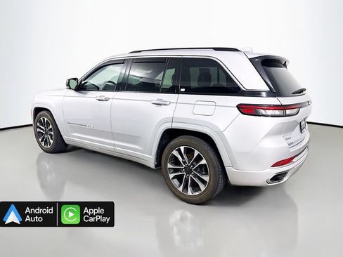 Used 2022 Jeep Grand Cherokee Overland AWD/4WD image 5