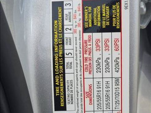 Used 2025 Nissan Versa SV FWD image 21