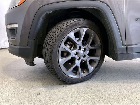 Used 2021 Jeep Compass Latitude FWD image 20