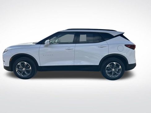 Certified 2025 Chevrolet Blazer LT w/ Sound & Technology Package image 2