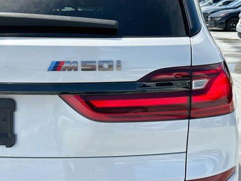 Used 2020 BMW X7 M50i w/ Executive Package AWD/4WD image 33