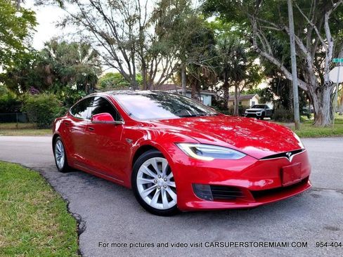 Used 2016 Tesla Model S 70D AWD/4WD image 22