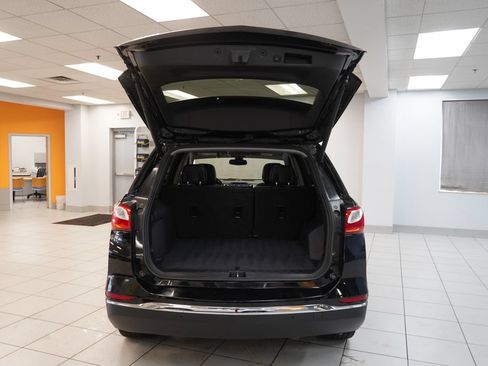 Used 2020 Chevrolet Equinox LT w/ Midnight Edition AWD/4WD image 10