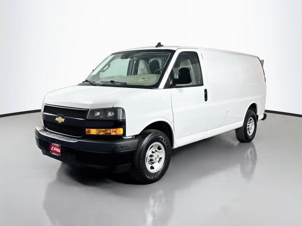 Used 2020 Chevrolet Express 3500 w/ Driver Convenience Package RWD image 1