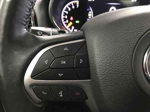 Used 2021 Jeep Grand Cherokee Limited w/ Quick Order Package 28K 80th image 18