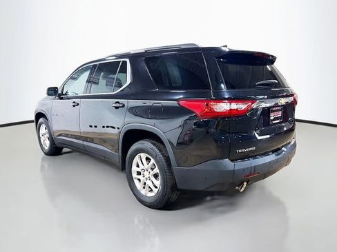 Used 2021 Chevrolet Traverse LT FWD image 9