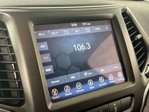 Used 2022 Jeep Cherokee Trailhawk w/ Trailer Tow Group image 14