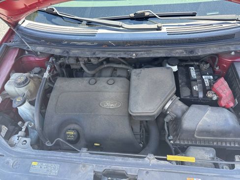 Used 2013 Ford Edge SEL FWD image 10