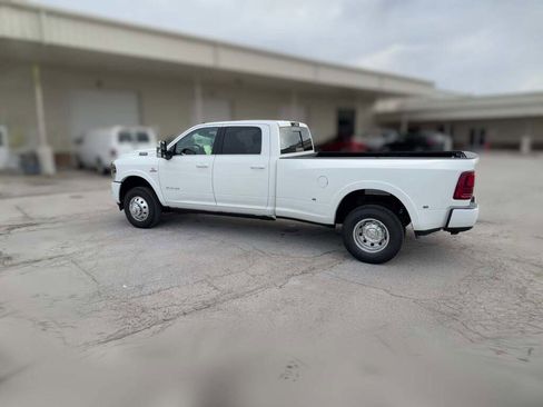 New 2026 RAM 3500 Longhorn image 7