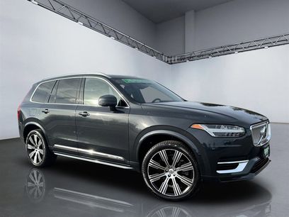 Used 2021 Volvo XC90 T8 Inscription w/ Advanced Package