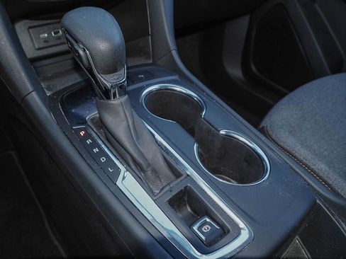 Used 2023 Chevrolet Equinox LT FWD image 15