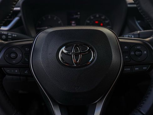 Used 2023 Toyota Corolla SE image 25