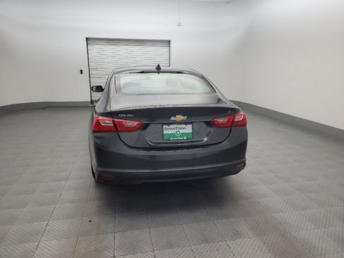 Used 2018 Chevrolet Malibu LT FWD image 6