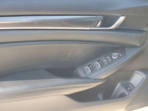 Used 2021 Honda Accord Sport image 40