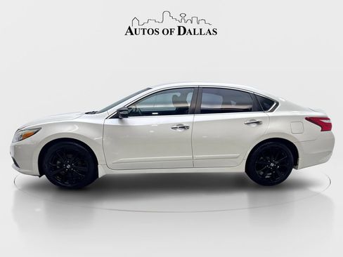 Used 2017 Nissan Altima 2.5 SV FWD image 5
