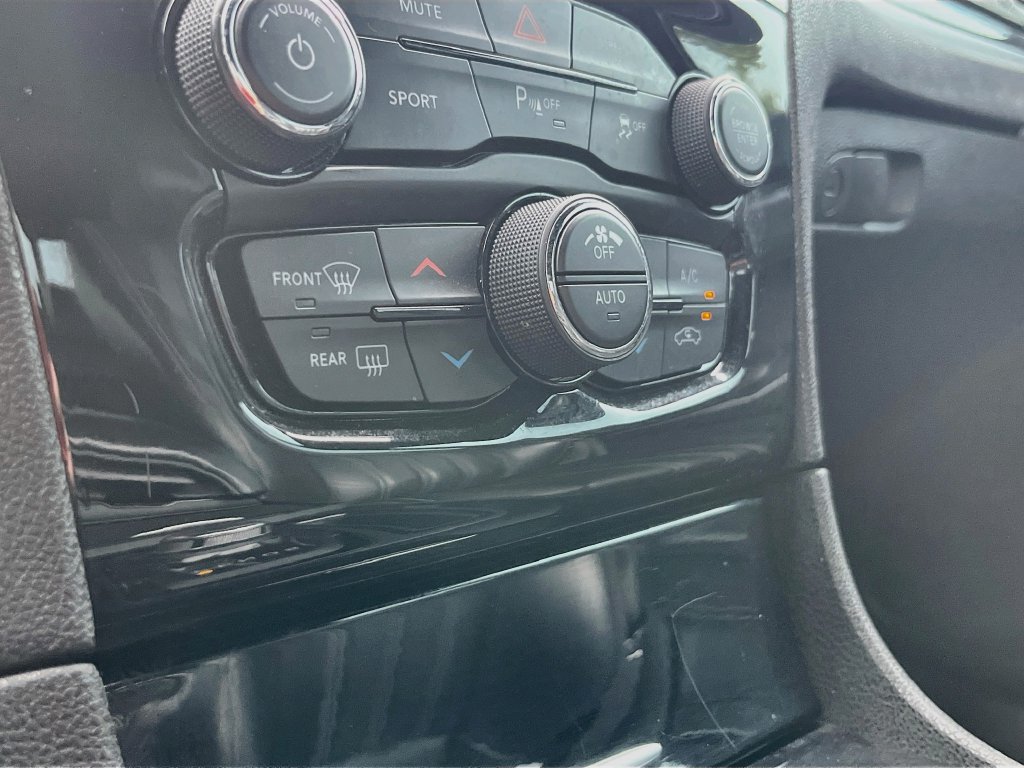 Used 2023 Chrysler 300 S RWD image 16